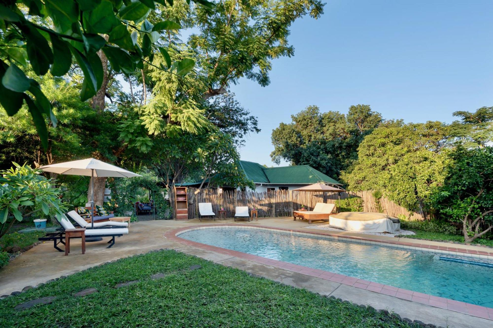 Kamunjila Lodge Livingstone Exterior photo